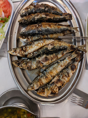 Av. Marginal Cedovém, 4740-031 Apúlia