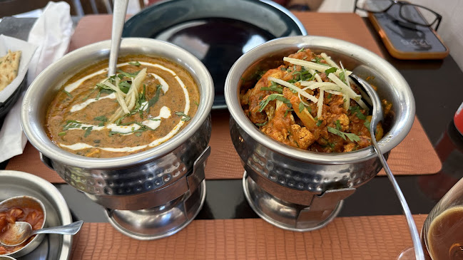 New Delhi Indian Tandoor Restaurant