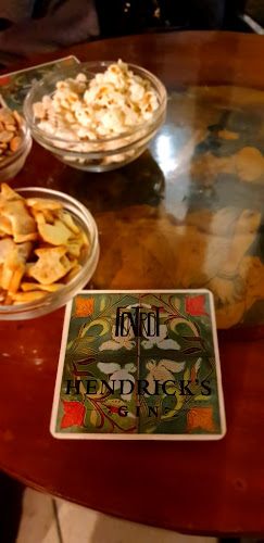 Foxtrot - Gastronomia e hotelaria