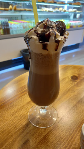 R. Alberto de Serpa 4 b, 2855-126 Santa Marta do Pinhal