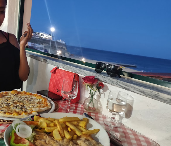 Ricardo's Pizzaria - Gastronomia e hotelaria