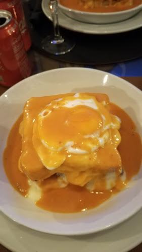 3 Copos - Tapas e Vinhos Phone number