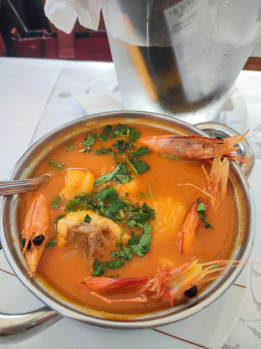 Av. Marginal Cedovém, 4740-031 Apúlia