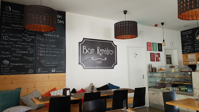 Praça Tomás Ribeiro 3/4, 7520-161 Sines