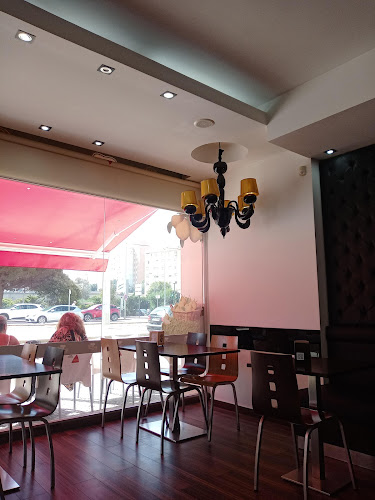 Av. da República 163, 4450-031 Matosinhos