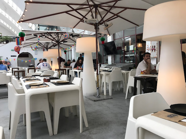 R. França Júnior 15, 4450-718 Matosinhos