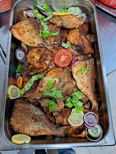 Grill Gravy. / Tastyhut Family Hall - Odivelas