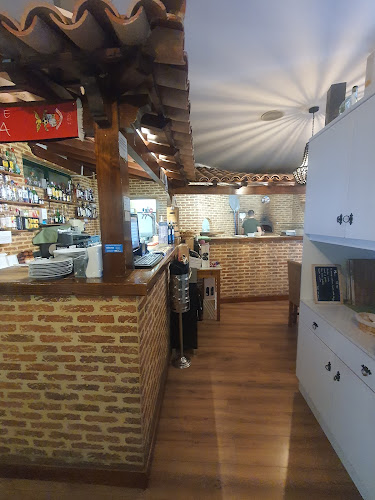 Pizzaria Rusticana - Gastronomia e hotelaria