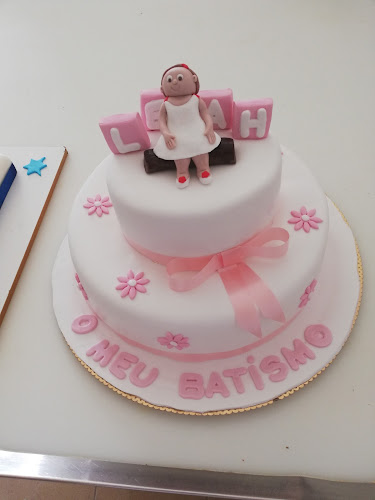 Av. António José de Almeida 7 9, 2530-113 Lourinhã