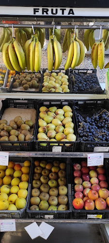 O Emigrante - Café e Mini-Mercado - Gastronomia e hotelaria