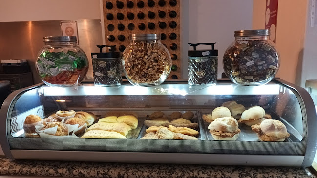 Opinii despre Marília - Cafetaria&Taperia în Valongo - Gastronomia e hotelaria