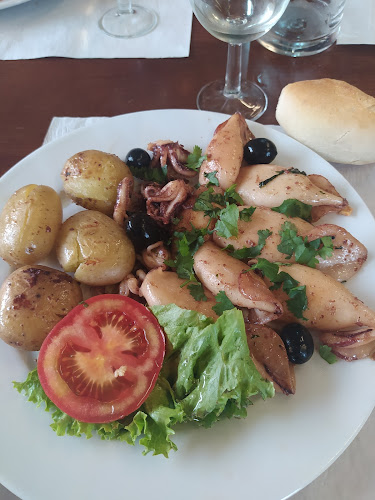 Restaurante Café-Snack-bar Capri - Gastronomia e hotelaria