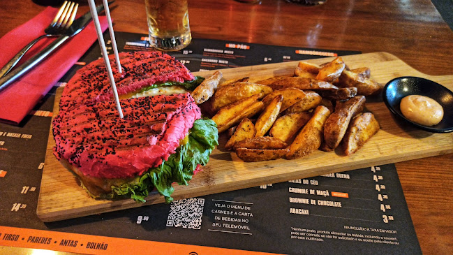 Av. São Rosendo 22, 4780-364 Santo Tirso