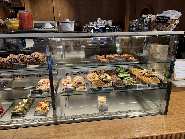 Av. Fontes Pereira de Melo 8, 1050-121 Lisboa