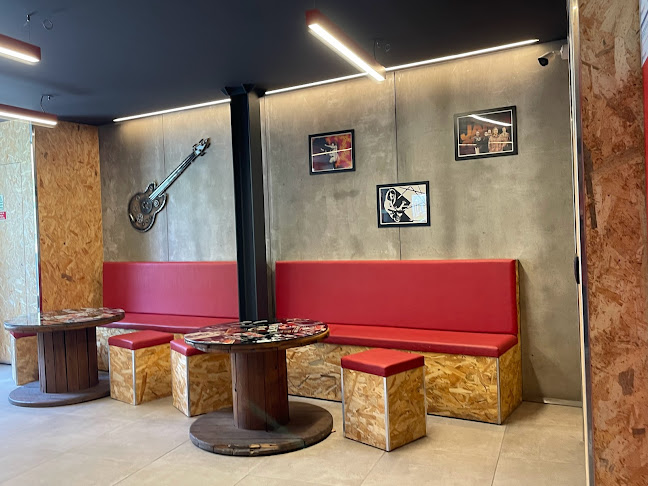 Praça do Município 39, 6230-338 Fundão