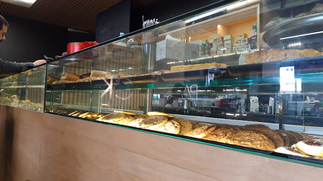 R. de Damião de Góis 331, 4050-227 Porto