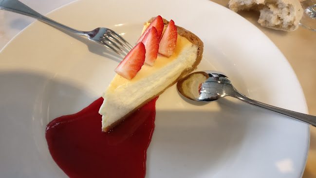 Cais da Pedra - Gastronomia e hotelaria