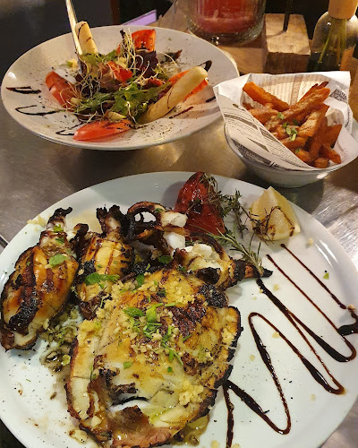 R. Dr. Manuel Arriaga 18, 8700-493 Olhão