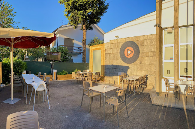 Music Food & Drinks - Gastronomia e hotelaria