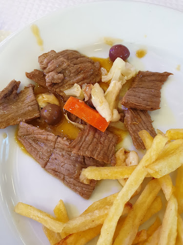 Opinii despre O Nosso Prego Restaurante & Cervejaria - Costa da Caparica în Costa da Caparica - Gastronomia e hotelaria