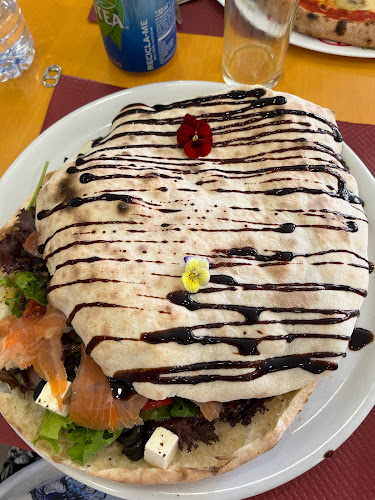 Av. Ria Formosa 29, 8800-591 Cabanas