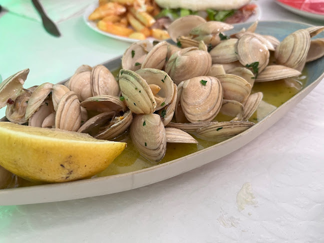 Opinii despre Sabores da Madeira în Gafanha da Encarnação - Gastronomia e hotelaria