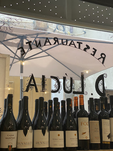 R. das Azeiteiras 38, 3000-066 Coimbra