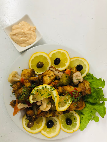 Restaurante MR BURGUER - Gastronomia e hotelaria