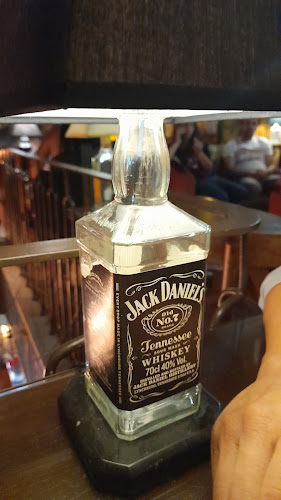 Bar Saloon Cintra Phone number