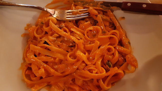 Opinii despre Restaurante-Pizzaria Beira Rio în Viana do Castelo - Gastronomia e hotelaria