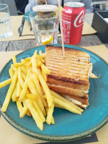 Sétimo Ano de Praia Beach CLUB - Gastronomia e hotelaria