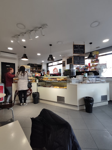 Tv. José Anastácio da Cunha 5D, 2810-254 Almada