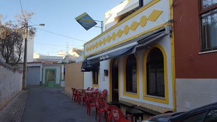 Buddy's Bar