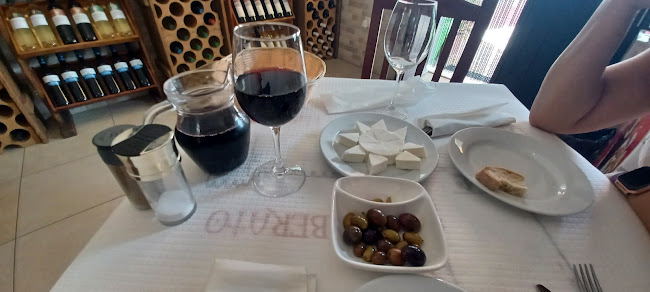 Taberna do Liberato - Gastronomia e hotelaria