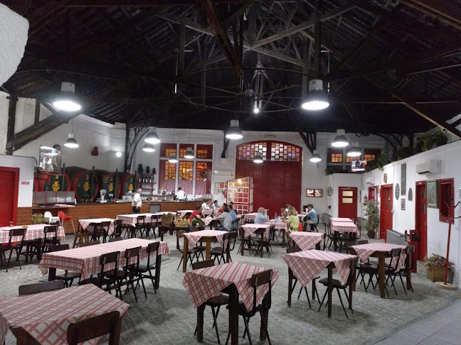 Rua do Sol, Ed Caldas - Bl 8, Tv. das Caldas Lj3, 5400-517 Chaves