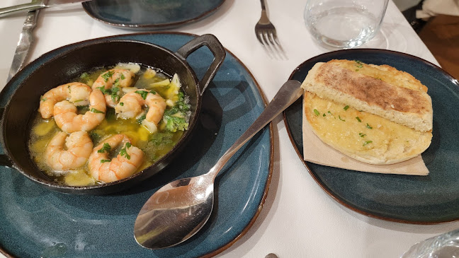 Tiles Restaurant - Gastronomia e hotelaria