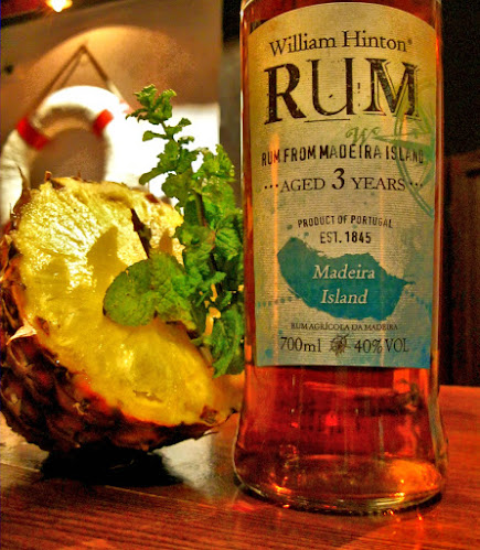 Esplanada Antero de Quental nº8, 2560-460 Silveira