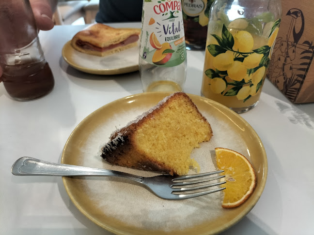 Vinhal - Pastelaria e Padaria Phone number