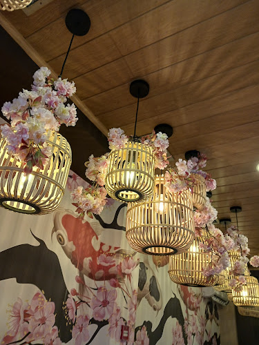 YOKOZO SUSHI LOUNGE - COVILHÃ - Gastronomia e hotelaria