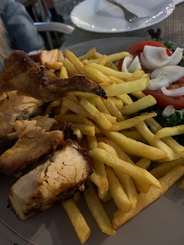 Snack Bar Young - Gastronomia e hotelaria