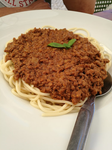 Opinii despre VA Avenida Restaurante Pizzaria în Costa da Caparica - Gastronomia e hotelaria