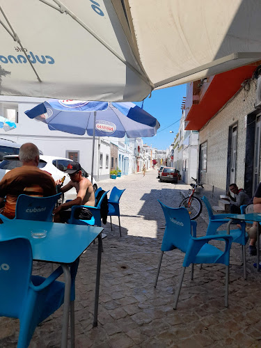 Praça João de Deus 34, 8700-352 Olhão