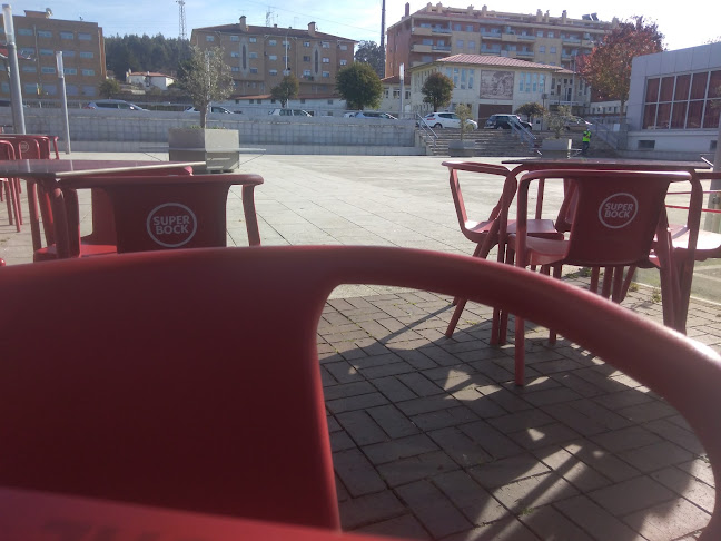 Av. da República, 3720-013