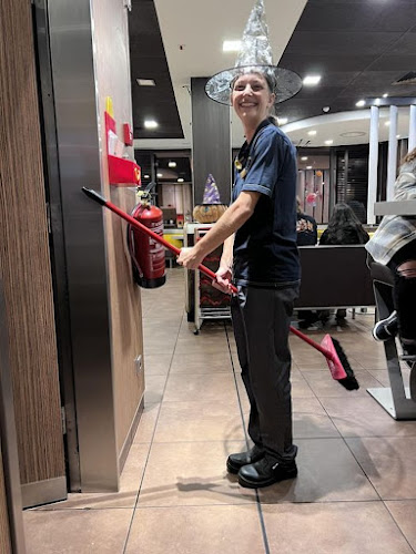 McDonald's - Santarém - Gastronomia e hotelaria