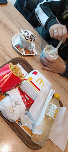McDonald's - Gaia Fojo - Gastronomia e hotelaria