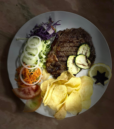 Opinii despre Restaurante & bar Sem-fim (Telheiro/Monsaraz) în Mourão - Gastronomia e hotelaria