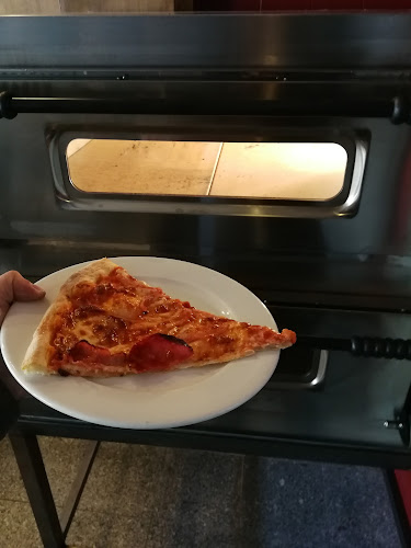 Opinii despre Italia Go în Monte Gordo - Gastronomia e hotelaria