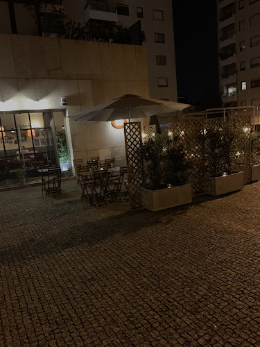 R. de Mota Pinto 220, 4100-354 Porto