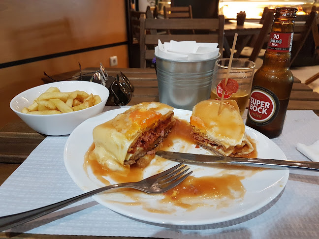 Santa Sede Winebar - Petiscos & Francesinhas - Viseu