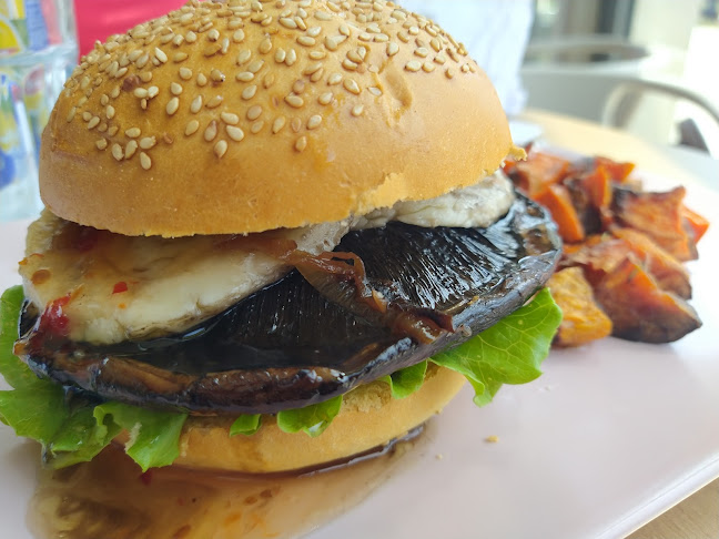 Opinii despre Picaba Natural Café în Porto - Gastronomia e hotelaria